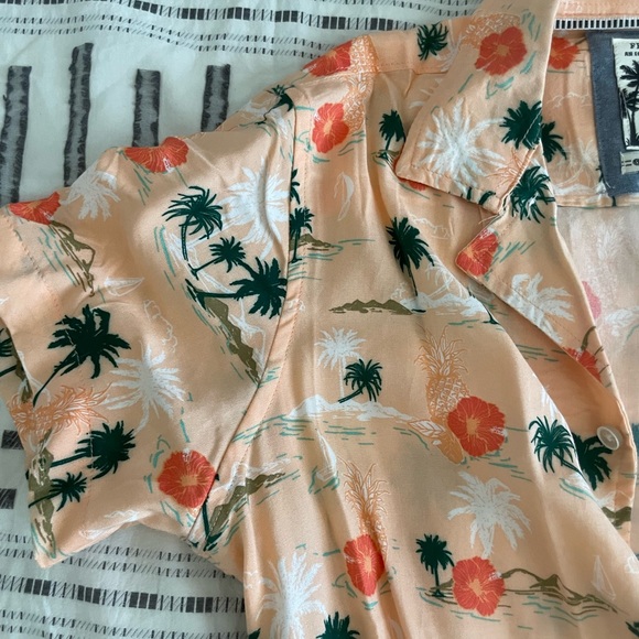 Free Planet Button Up Shirt - Picture 5 of 6